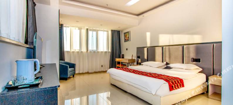 郑州乐尚精品酒店(郑州火车站二七广场地铁站店)图片