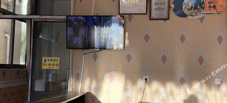 浪卡子羊卓雍湖家庭招待所图片