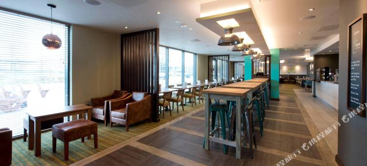 斯劳韦斯特斯劳贸易大厦普瑞米尔酒店(Premier Inn Slough West (Slough Trading Estate))图片