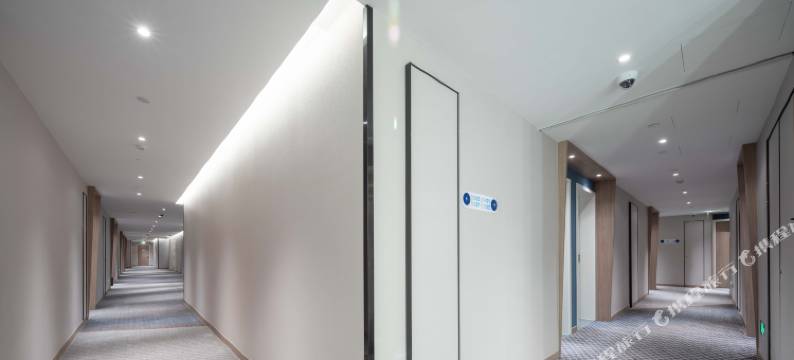 上海青浦新城智选假日酒店图片