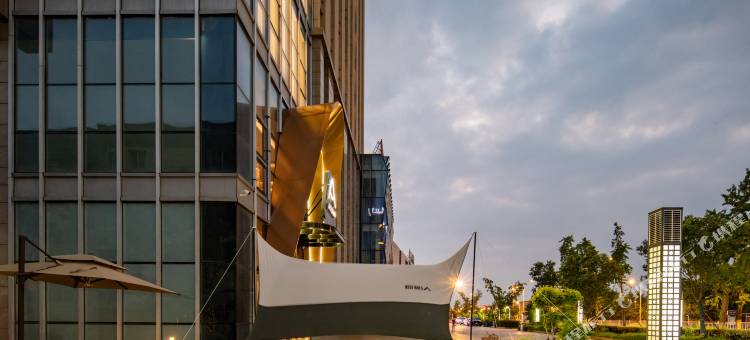 淮安宝龙商业街水渡口大道亚朵酒店图片