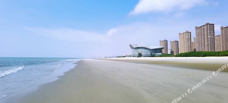 北海蓝色浪花海景公寓(荣和银滩侨港海滩店)图片