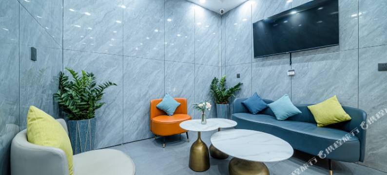 微雅精品酒店(朝阳广场三街两巷店)图片