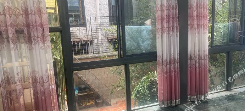 城东云落民宿图片