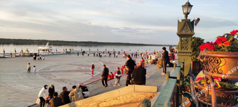 嘉荫小资假日宾馆图片