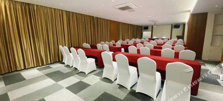 华美酒店(江南万达亭子码头店)图片