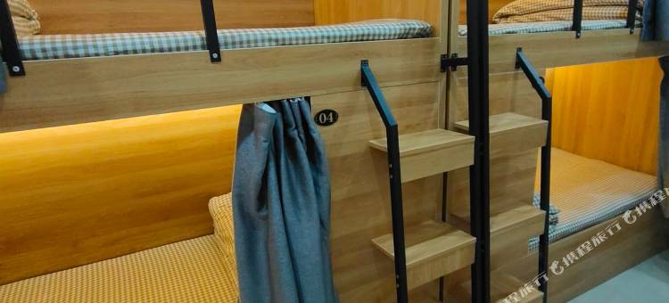 锦鲤-长路漫漫民宿(中环城店)图片