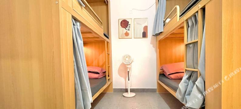 弥勒红河树影青年旅舍图片