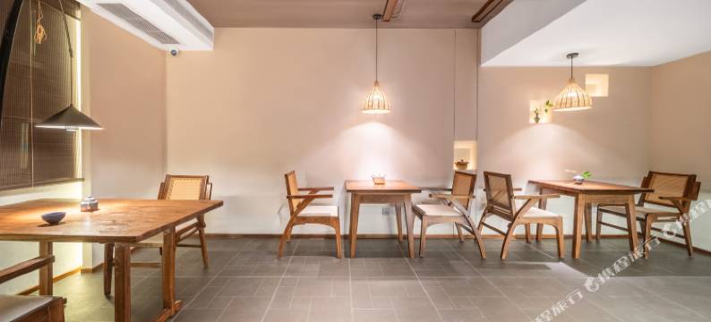 静泊容慢酒店(郑州东风路正弘城店)图片