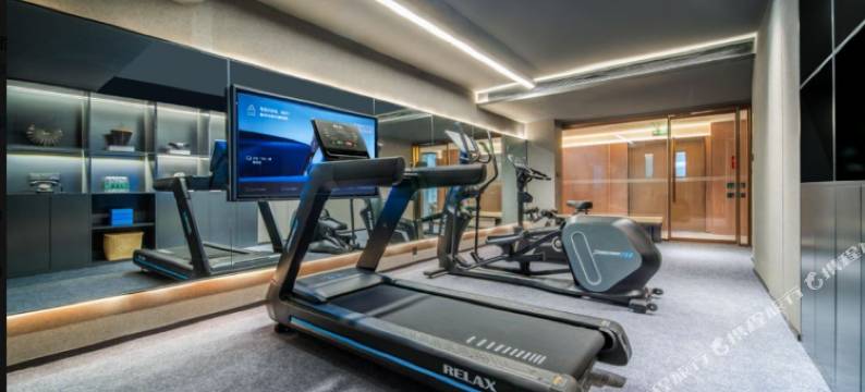 郑州中原福塔航海东路亚朵酒店图片