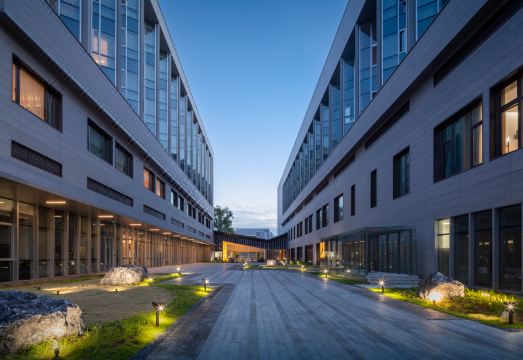 鸥鹭忘机酒店（龙泉望瓯陶溪川文创街区店）外景图