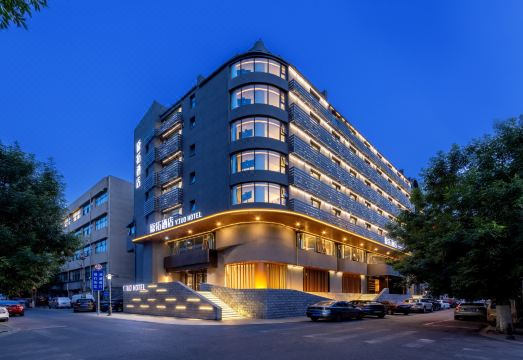 原拓酒店（天津站意式风情区店）外景图