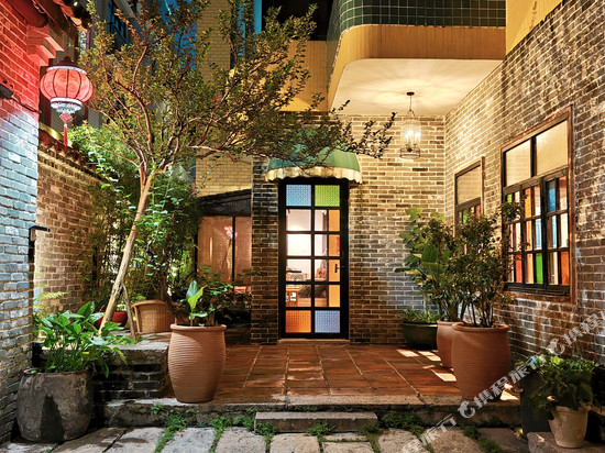 苏堤别院民宿(佛山顺峰山公园顺德华侨城欢乐海岸PLUS店)