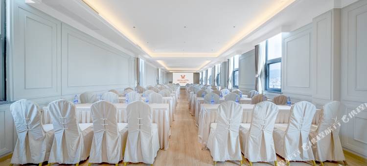 维也纳酒店(平顶山卫东区万达广场店)图片