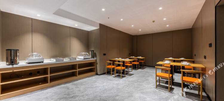 铂菲智影酒店(襄阳二汽基地店)图片