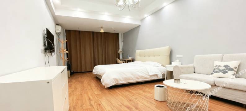 晴天民宿(新乡高铁东站店)图片