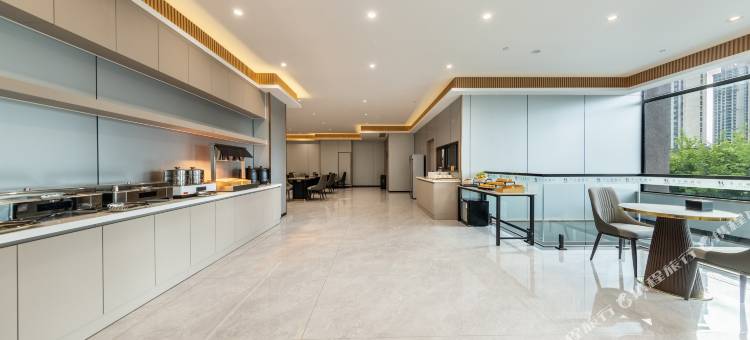 季尔顿酒店(什邡雍湖公园三中心店)图片