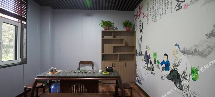 花梅时民宿(金御华府店)图片
