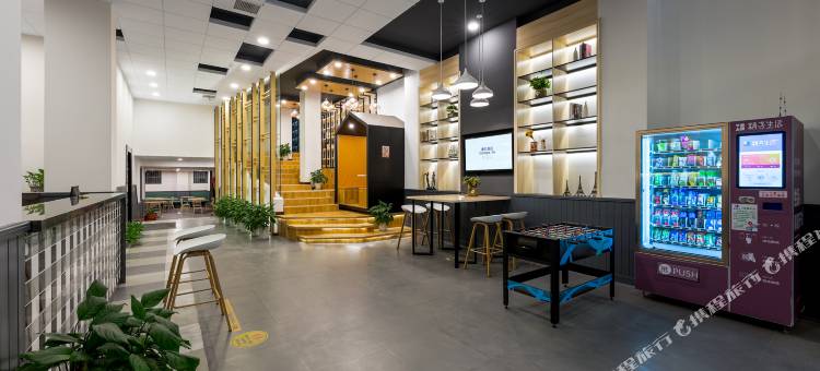 康铂酒店(武汉黄鹤楼武昌火车站店)图片