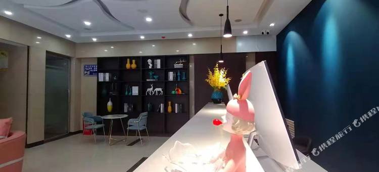 一禾酒店(洛阳解放路地铁站大卫天地店)图片