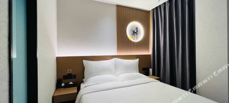 云华里酒店(宜宾冠英古街东街花园店)图片