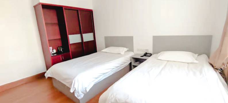 荣成石岛华东宾馆图片