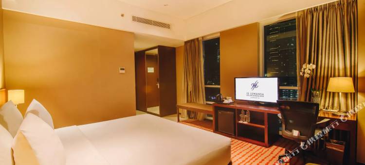 JS鲁旺萨会议中心酒店(JS Luwansa Hotel & Convention Center)图片