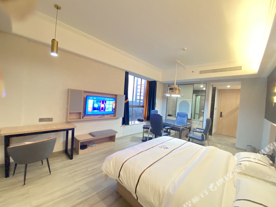 乐东枫悦酒店(佛罗店)