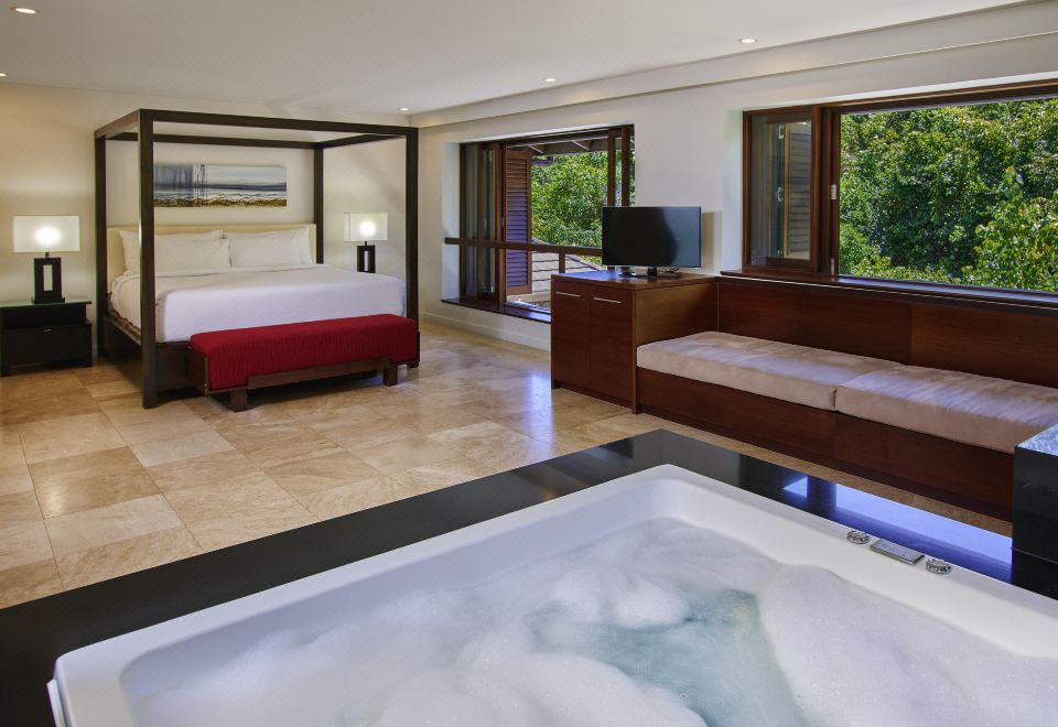 Pullman Port Douglas Sea Temple Resort & SpaHotel Overview