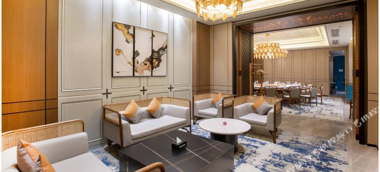 维也纳国际酒店(射洪郁金香店)图片