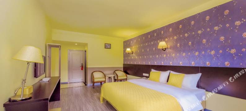 蓉乙四季酒店(江北机场渝北广场地铁站店)图片