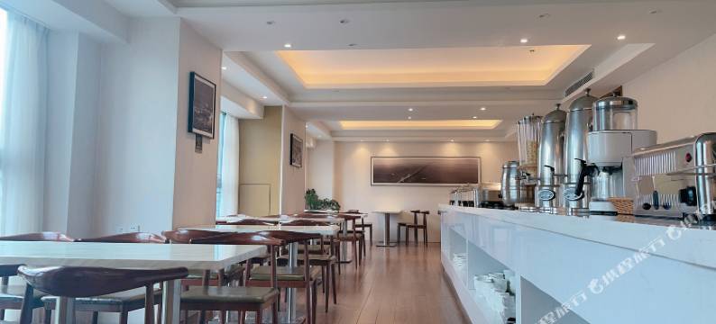 伯瑞湾会展酒店公寓(珠海横琴口岸国际会展中心店)图片
