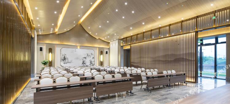 荆门飞行酒店(荆门西高铁站店)图片