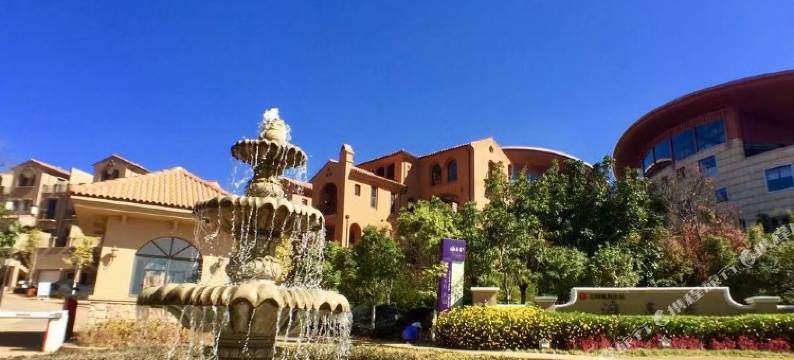 大理云集小千海景别墅图片