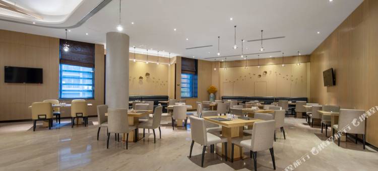 重庆南滨路万达安柏酒店图片