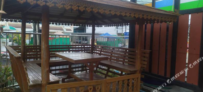 蓬塔温经济型旅馆(Sisaket PonTaWin Budget Inn)图片