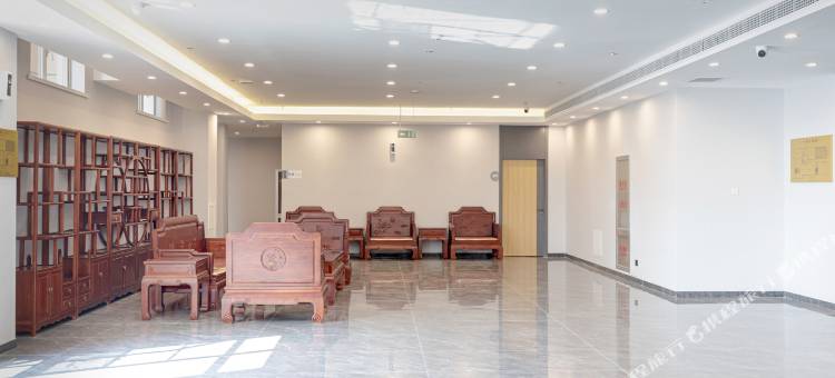 如家UP华驿精选酒店(天津滨海新区泰达MSD青年广场店)图片