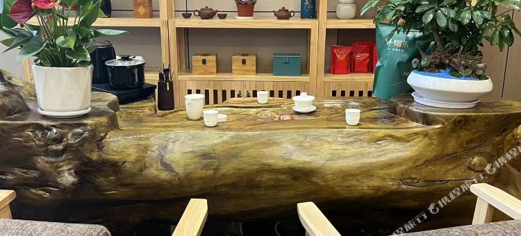 吉嘉雅居(武陵源国家森林公园店)图片