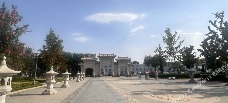 彦霖连锁酒店(邢台火车站冀南装饰城店)图片