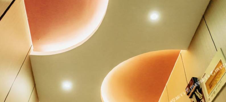 平山唯Love主题酒店图片