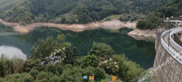 青阳鑫龙居民宿图片
