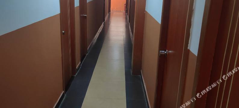 阳光宾馆(衢州中专店)图片