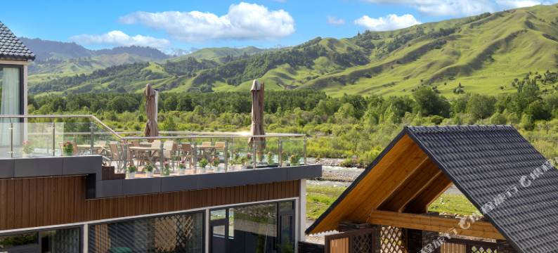 浮岚梵居・MistLodge・雾河山居观景美宿 (那拉提景区店)图片