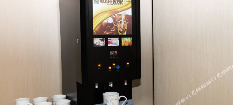 客尚·智能影音酒店(南康家具城店)图片