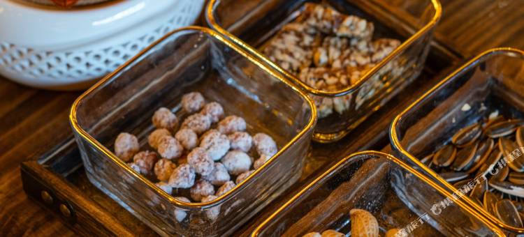 松潘藏王传奇度假酒店(黄龙九寨高铁站店 )图片