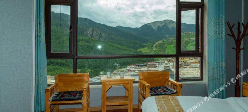 扎尕那山水云居藏家民宿图片