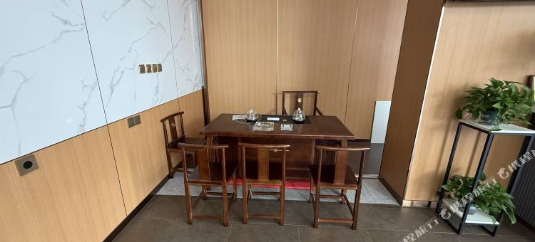 天辅御大商务酒店图片