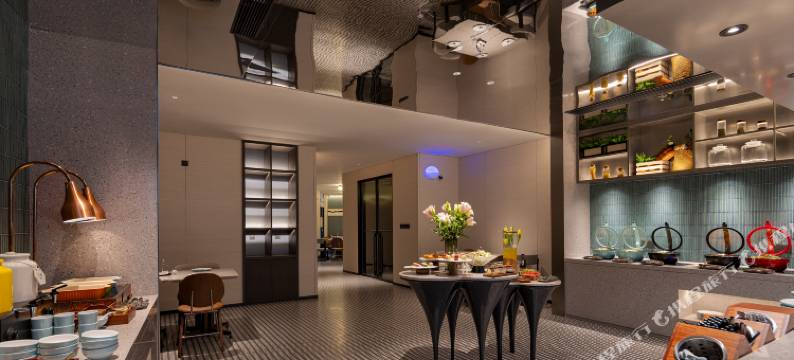 菲想酒店(武汉江汉路步行街六渡桥地铁站店)图片