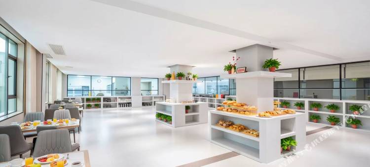 逸豪大酒店(衡阳雁城物流园店)图片