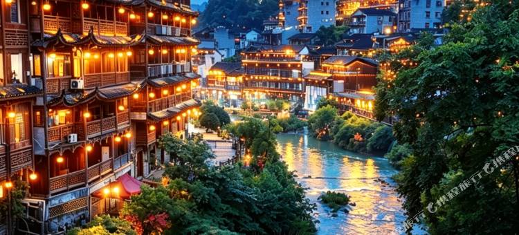 十二城·临瀑观景·度假美宿(芙蓉镇大瀑布店)图片